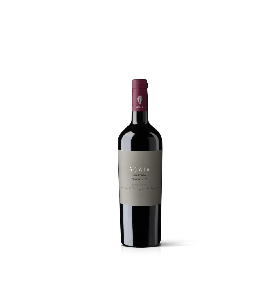 Botella de Scaia Rossa Corvina IGT Veneto 2023 75 cl